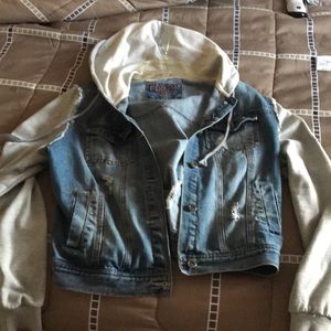 Jean jacket / hoodie